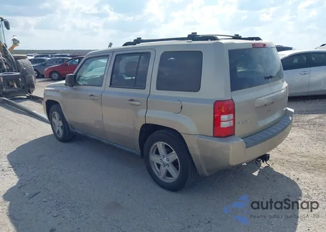 2010 Jeep Patriot Sport from USA, damaged, VIN 1J4NF2GB5AD552895